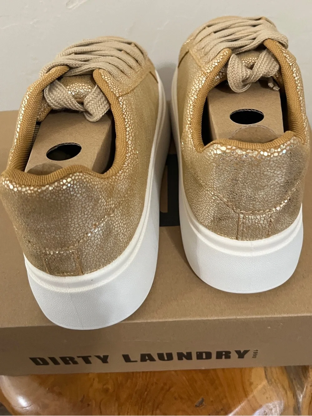 Dirty Laundry Record Metallic Champagne Gold Platform Sneakers NWB size 9